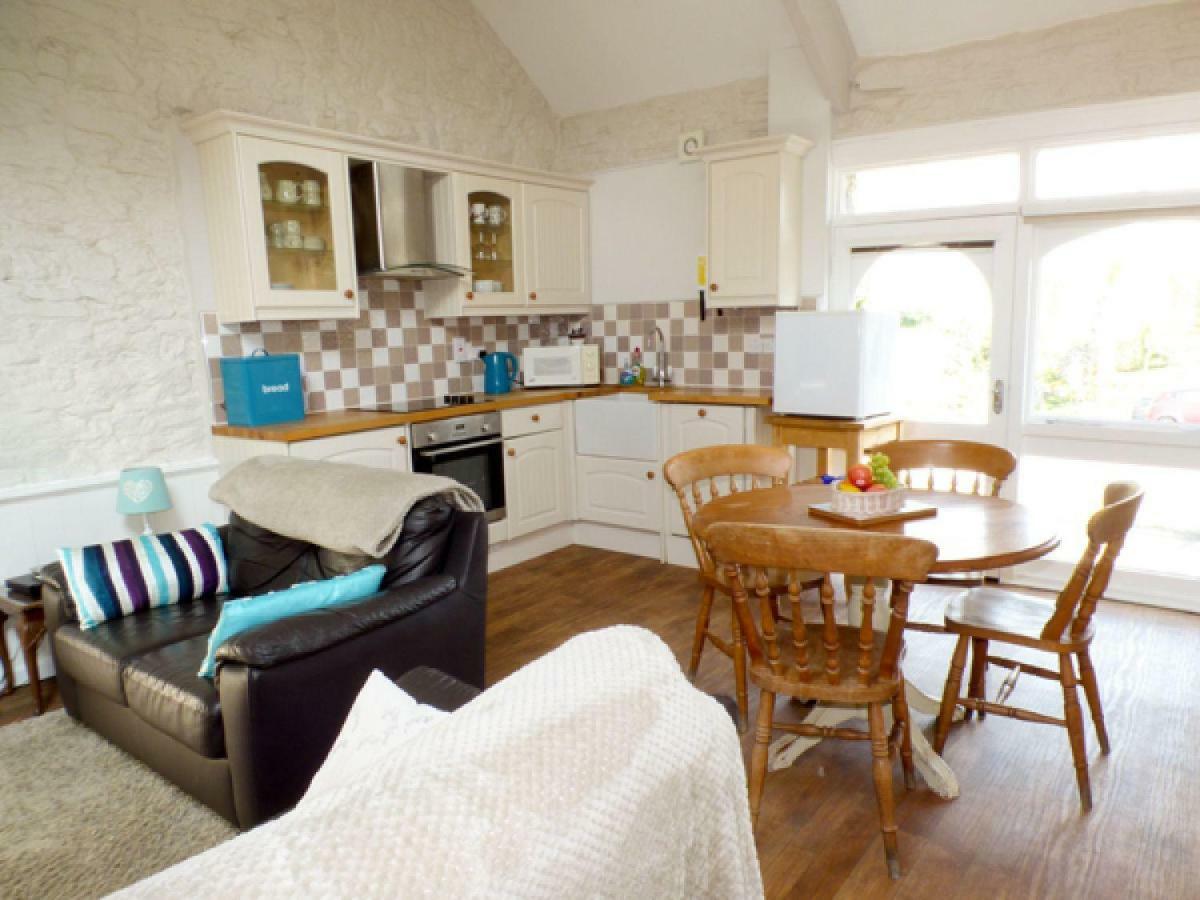Cwmtwrch Cottage 卡马森 外观 照片